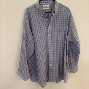 Roundtree & Yorke Blue Plaid Button-Down Shirt with White Accents